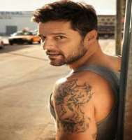 The actor loved his late father which is clear from the fact that he has engraved a tattoo of his initials, Navy rank, and serial number including bir
